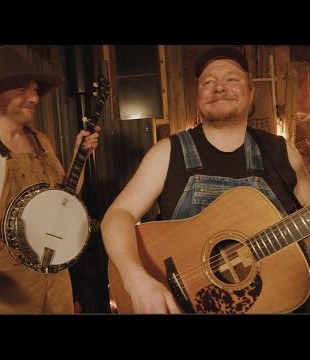 Steve ´n´ Seagulls  Over The Hills and Far Away  (LIVE AT SEAGULLS´ NEST)