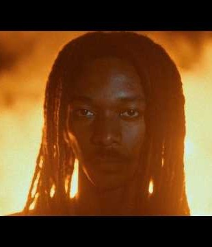 JEUNE LION - NYAMIEN SON NO FALL (Official Music Video)