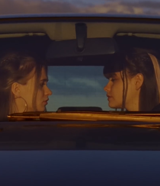 vendredi_sur_mer_les_filles_desir.mp4