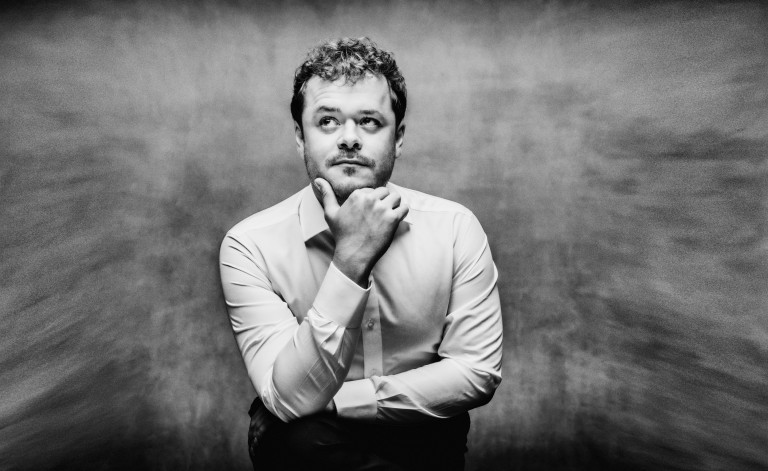 benjamin_grosvenor_c_marco_borggreve_web.jpg