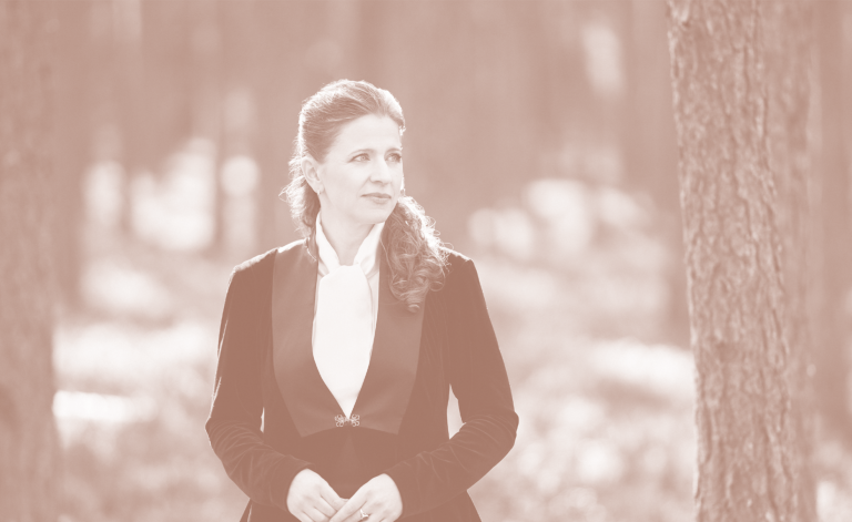 sans_titre_1_0003_header_kristina_poska.png